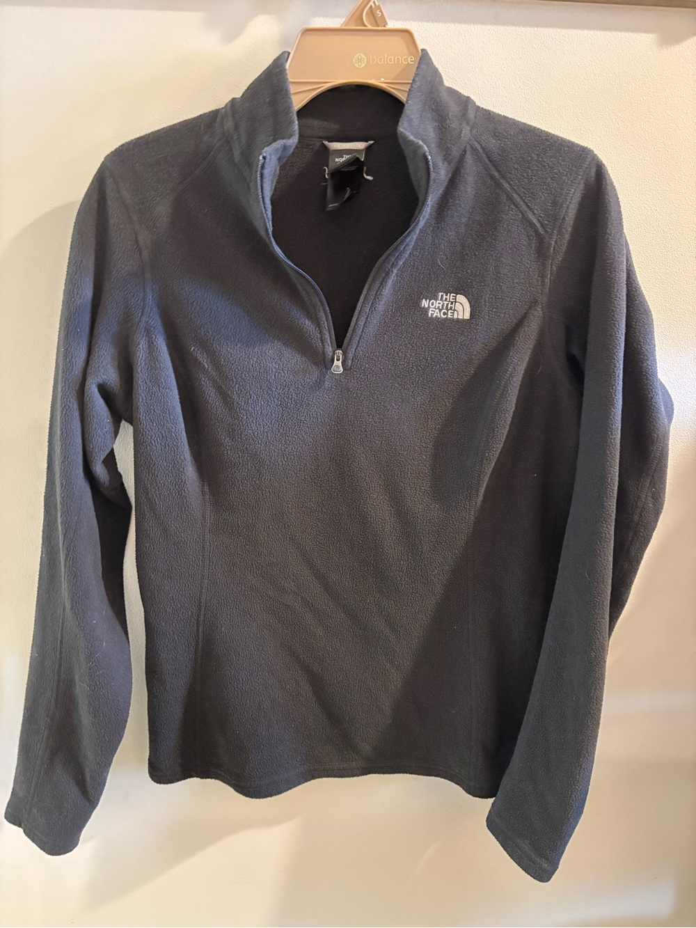 The North Face Women’s Black Half-Zip Fleece Pullover